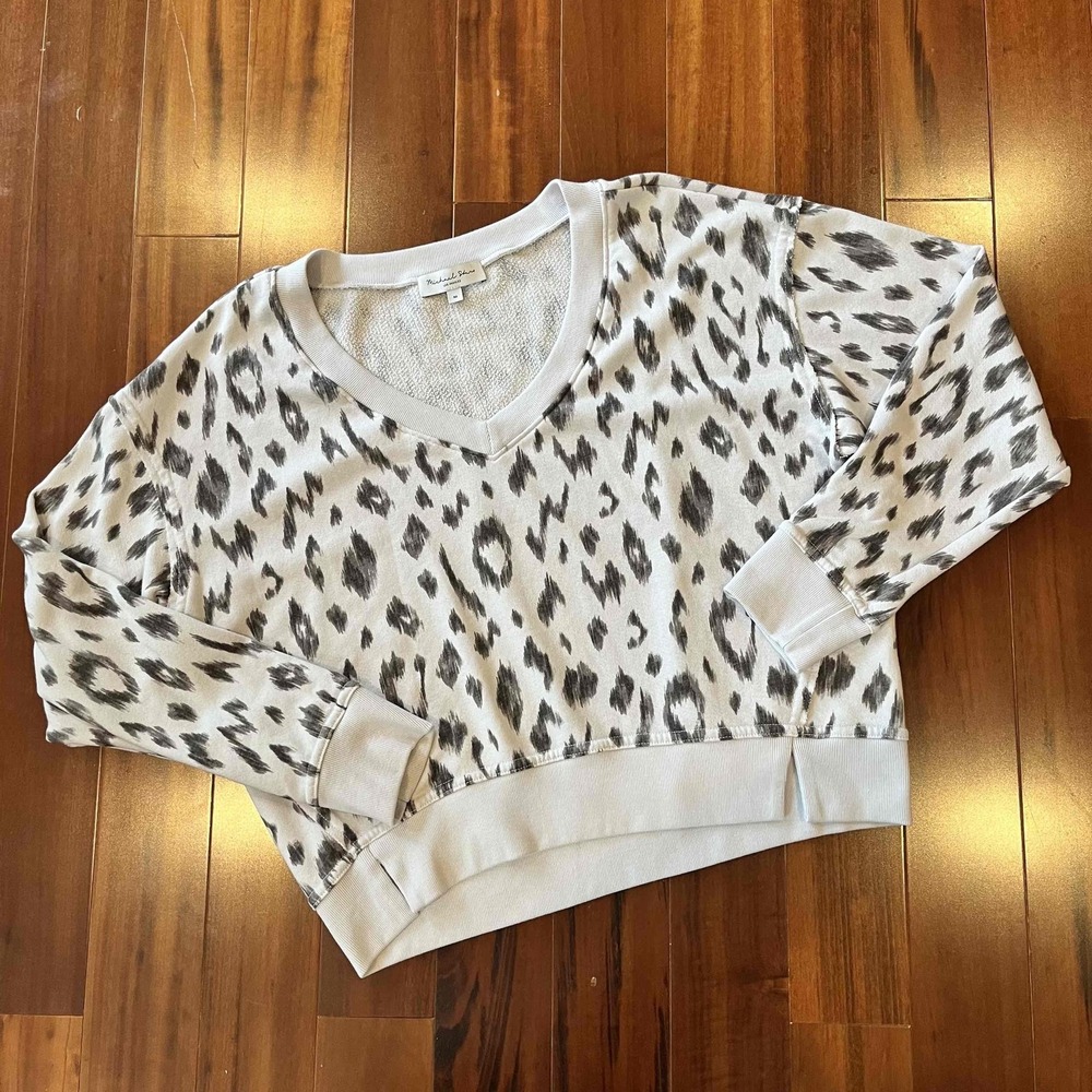 Michael Stars‎ Mauve Gray Sweatshirt Leopard Print Pullover Ribbed Hem Sz Medium